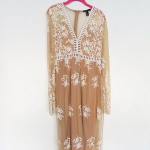 Lace Nude White Maxi Dress Forever 21 NWT Size L